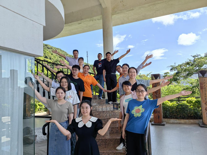 億天凈化2023半年度營(yíng)銷中心工作總結(jié)會(huì)順利召開(kāi)